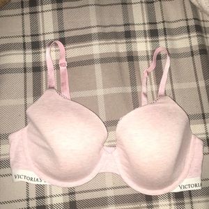 Victoria Secret T-shirt bra